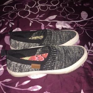 Slip on shoes like new.